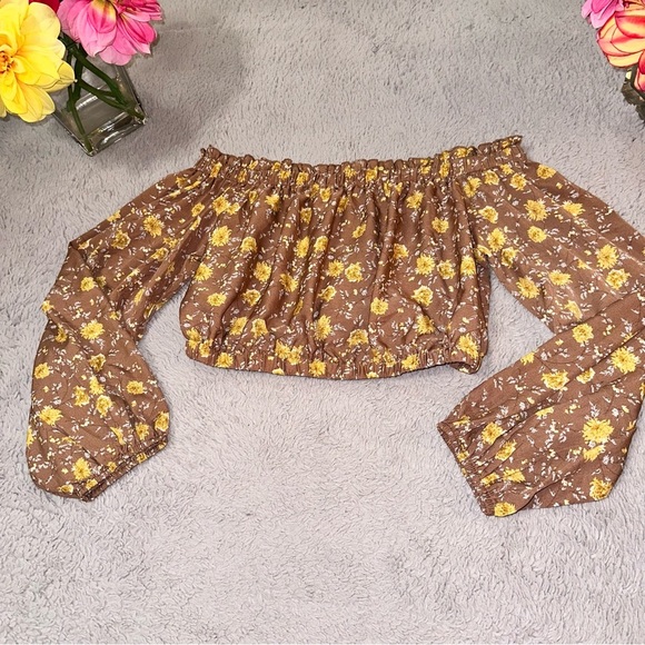 Altar D’state floral off shoulder top - Picture 10 of 14